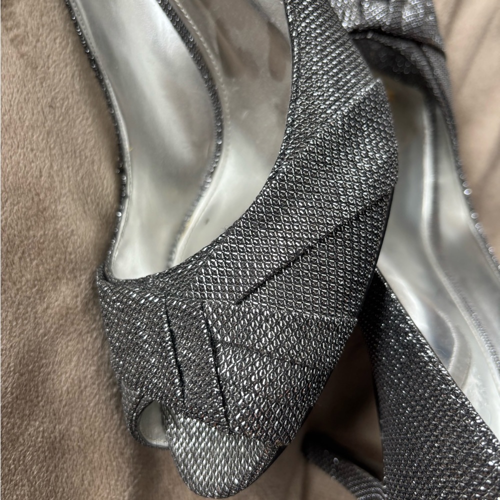 Nina Shimmering Silver Textured Heels